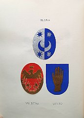 ULCINA
                  Nobile famiglia estinta nel 1580.
                  Nicolò è vicedomino nel 1440.
                  VALDERA
                  Famiglia estinta nel 1595.
                  Marcantonio è medico nel 1554.
                  VANTO
                  R 1431 Bertus, estinta nel 1595